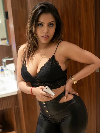 housewife call girls Kanpur